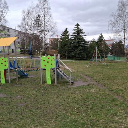 Karki Music Apartment Poprad Esterno foto