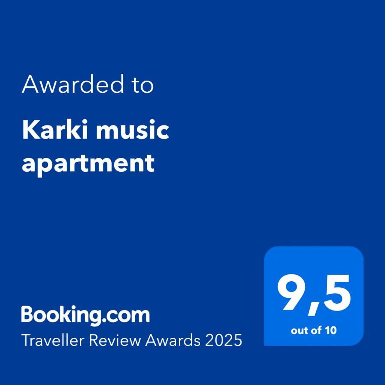 Karki Music Apartment Poprad Esterno foto