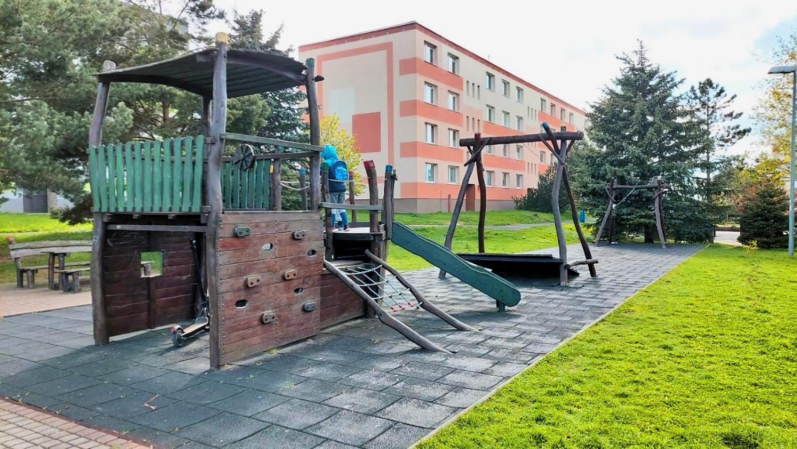Karki Music Apartment Poprad Esterno foto